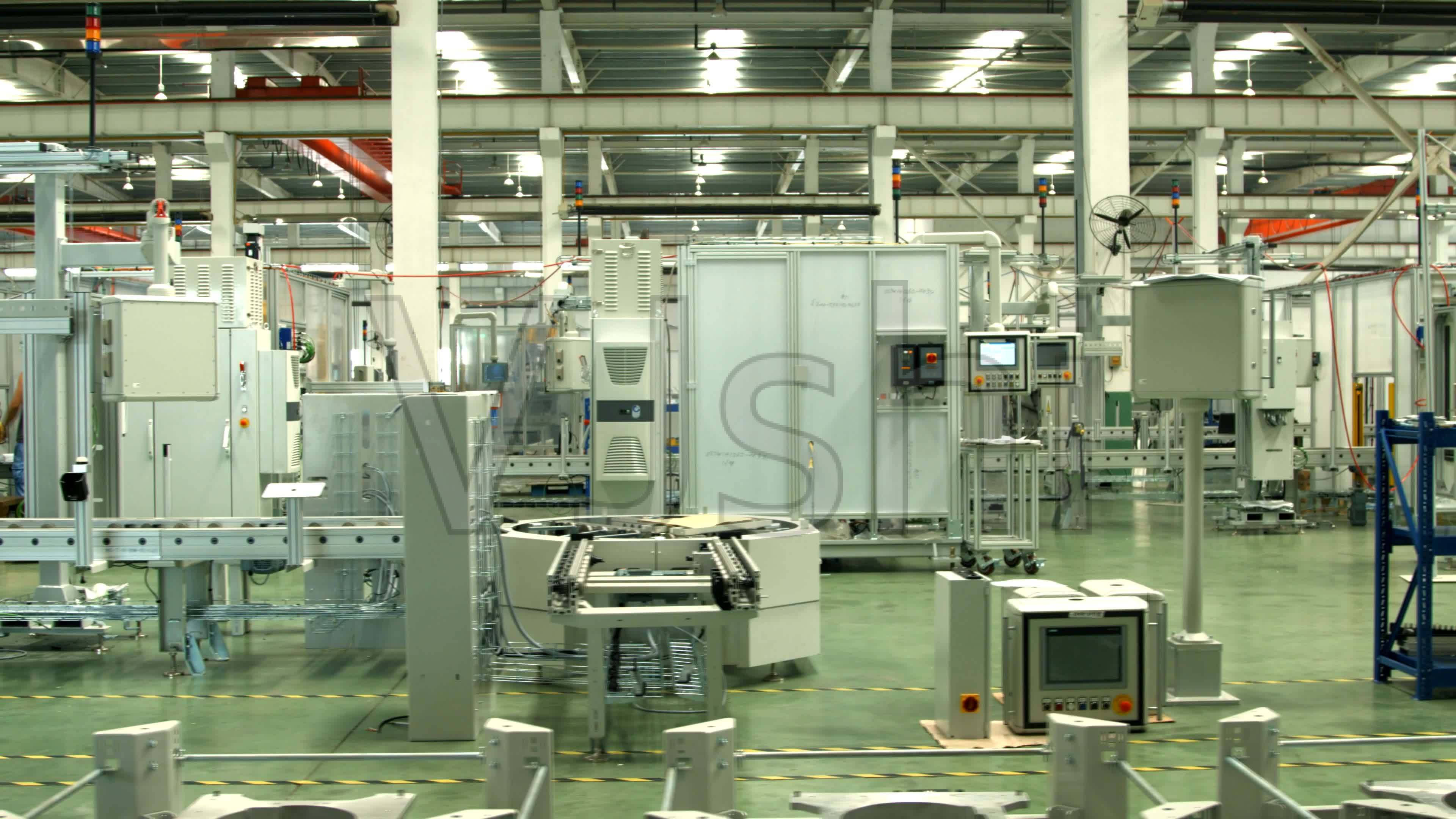 4K工廠生產(chǎn)車(chē)間制造業(yè)裝備制造生產(chǎn)設(shè)備_3840X2160_高清視頻素材下載(編號(hào):1742622)_實(shí)拍視頻